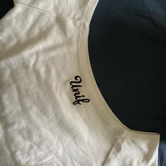 Unif Rose Crop Tee - Picture 2 of 2